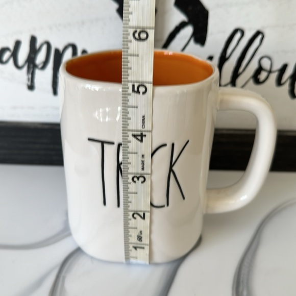 🎃Rae Dunn TRICK/TREAT Double Sided Mug - Picture 4 of 5